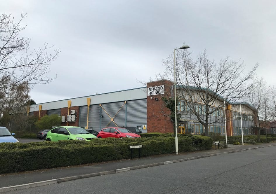 1 Industrial Unit Blackbushe Yateley
